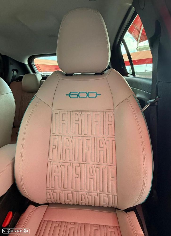 Fiat 600 1.2 Hybrid La Prima - 13