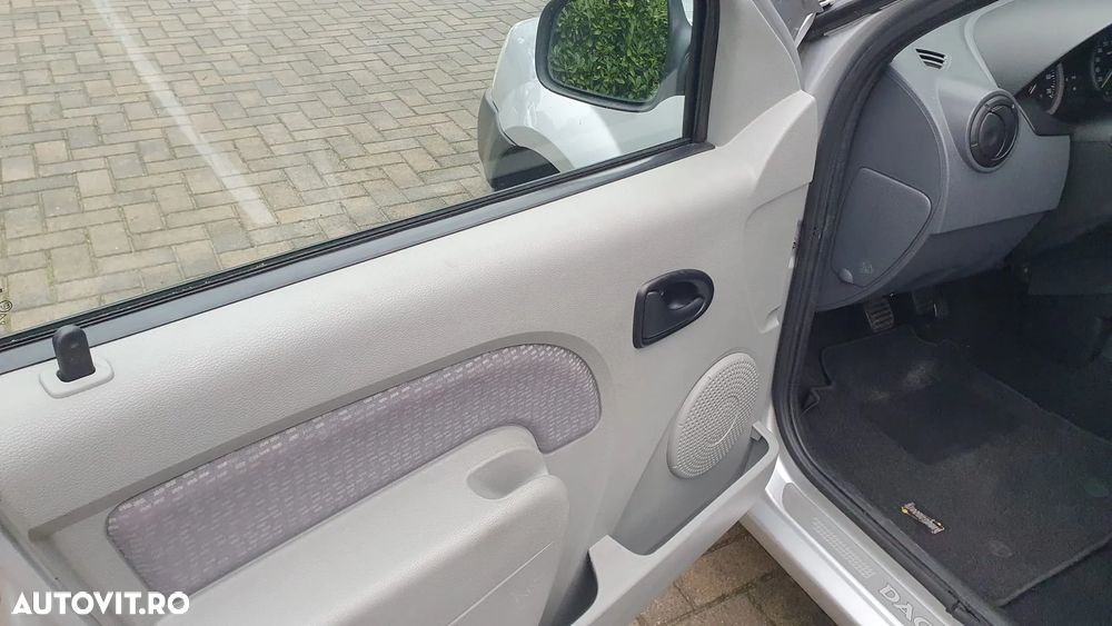 Dacia Logan MCV 1.6 16V Laureate - 18