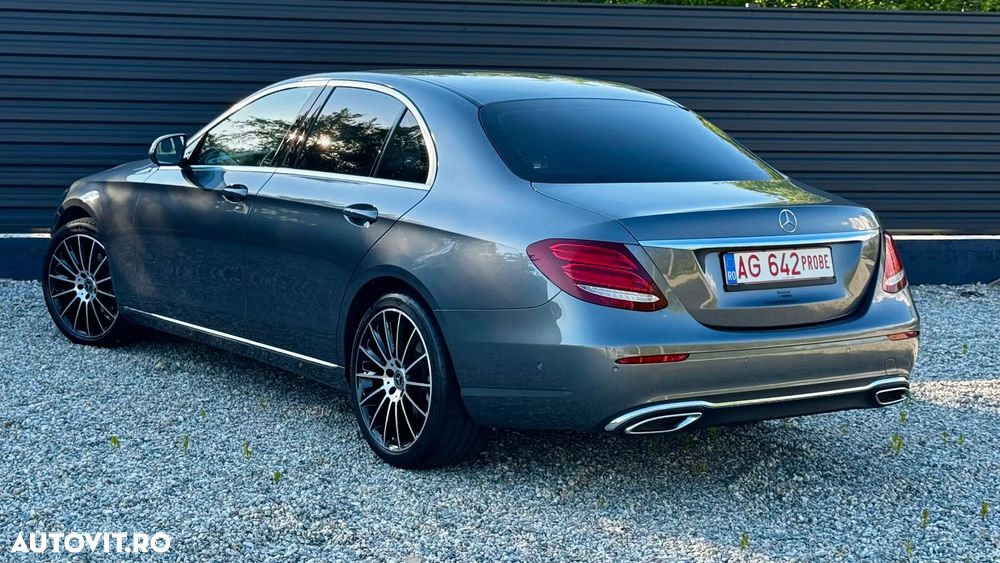 Mercedes-Benz E - 2