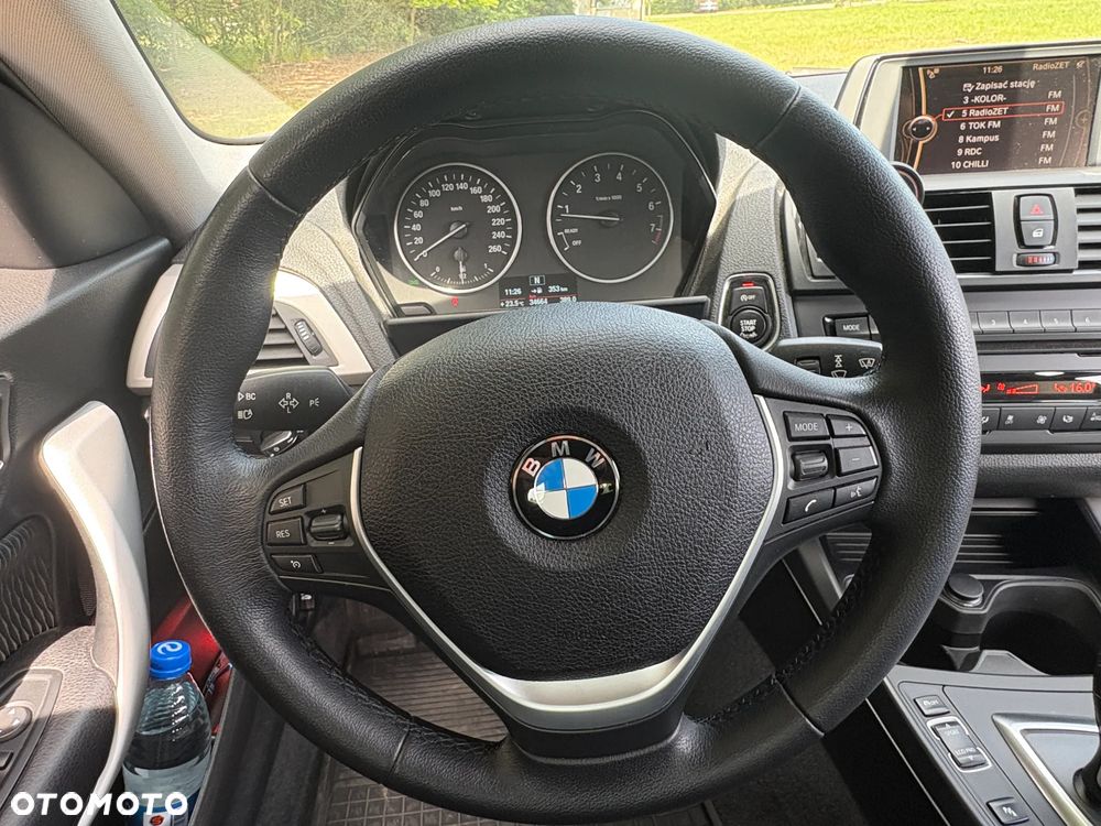 BMW Seria 1 116i - 21