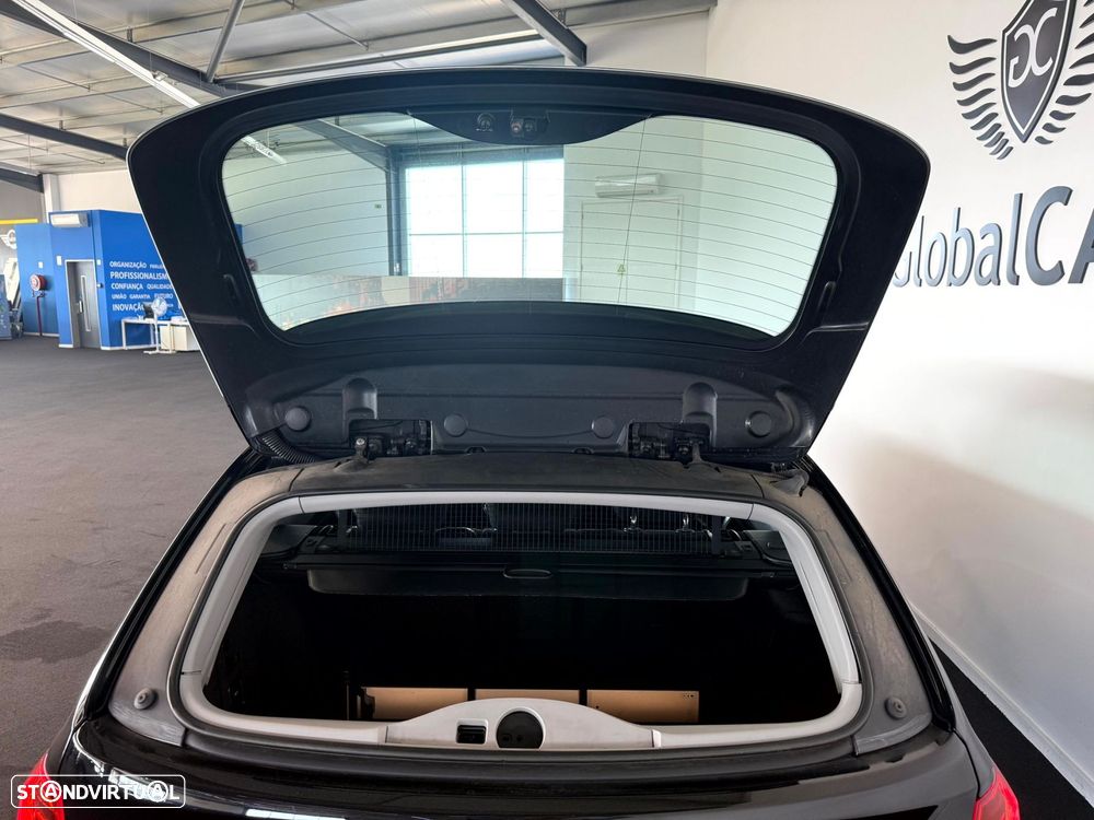 BMW 318 d Touring Navigation - 32