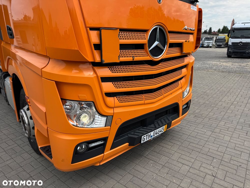Mercedes-Benz Actros 2553 - 11