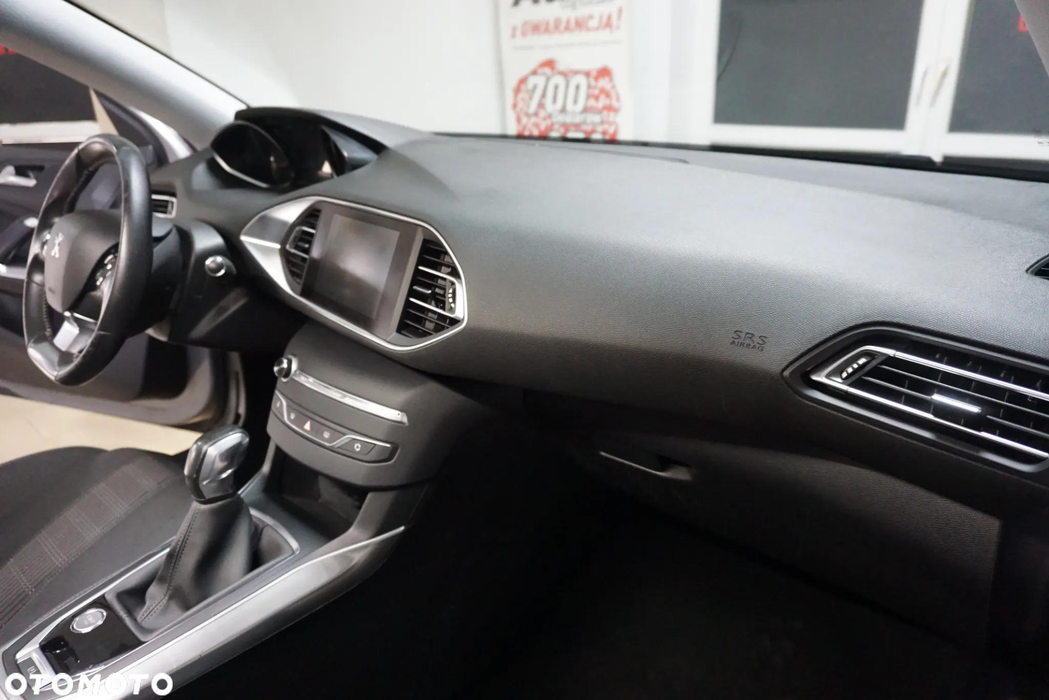 Peugeot 308 1.6 BlueHDi Active S&S - 27