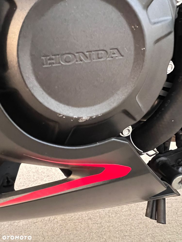 Honda CBR - 17