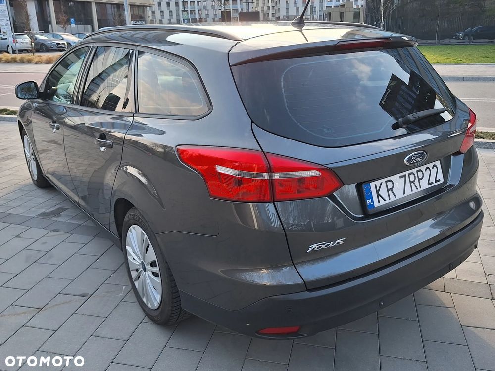 Ford Focus 1.0 EcoBoost Trend - 5