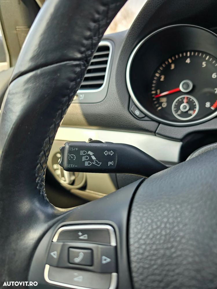 Volkswagen Golf 1.4 TSI Highline - 29