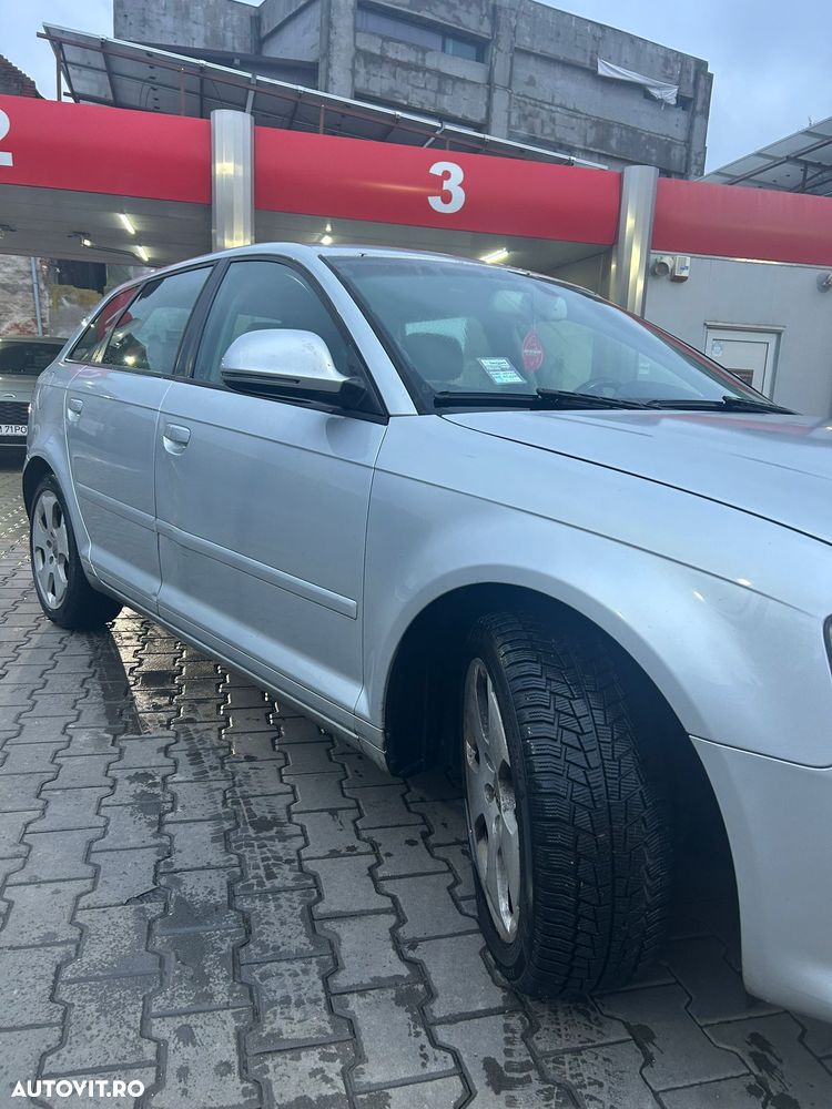 Audi A3 2.0 TDI Sportback DPF Ambiente - 10