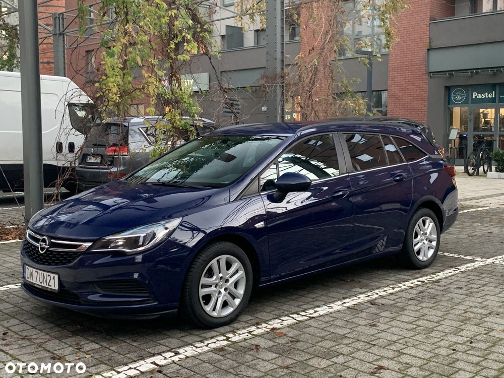 Opel Astra 1.6 CDTI Enjoy - 3
