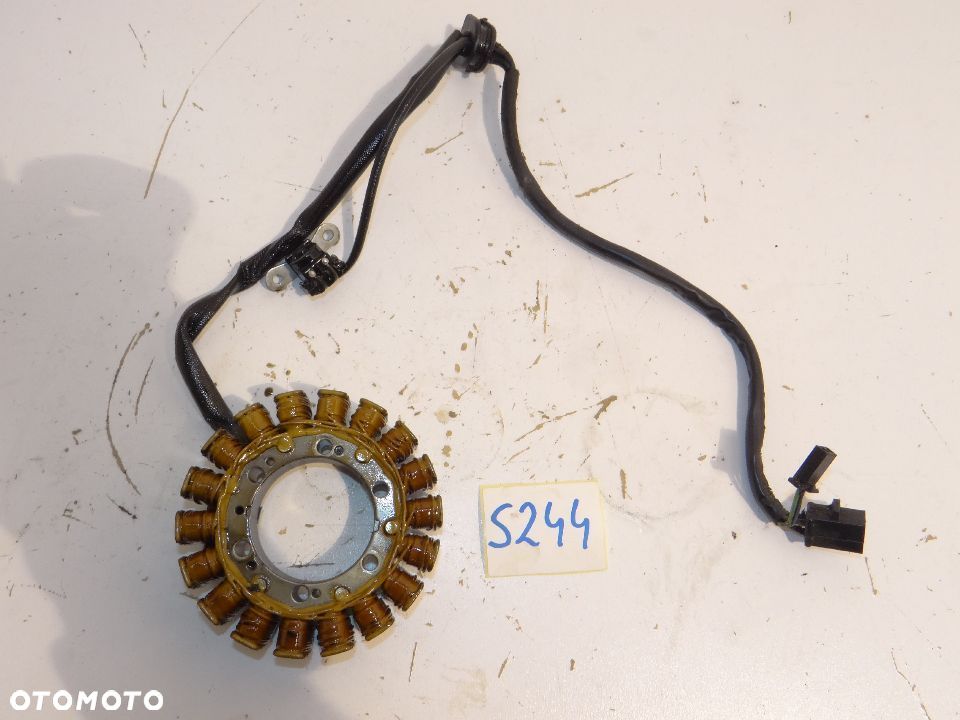 Suzuki VL 800 Volusia Boulevard Indruder Uzwojenie prądnicy alternatora stator S244 - 1