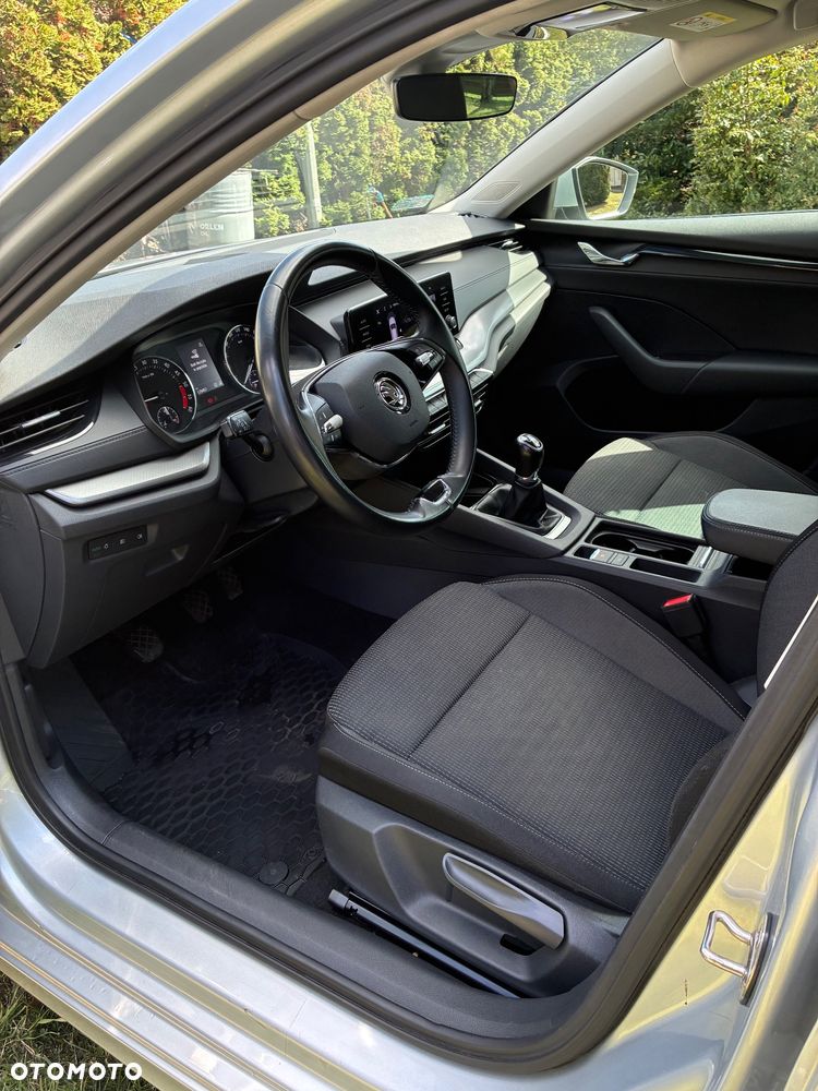 Skoda Octavia 2.0 TDI Ambition - 21