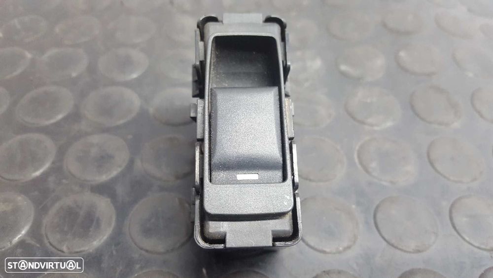 COMANDO DO ELEVADOR TRASEIRO DIREITO CHRYSLER 300 C 3.0 CRD - 2