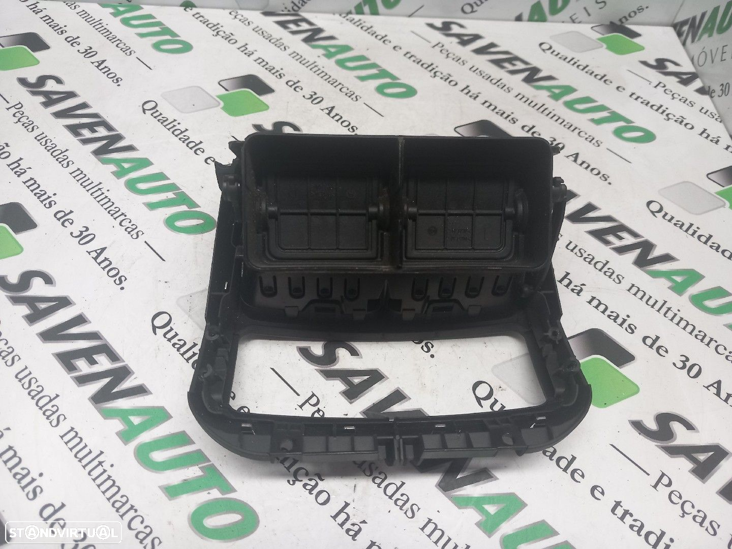 Grelha / Difusor Sofagem Mercedes-Benz Cls (C219) - 2