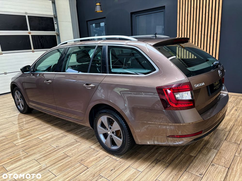 Skoda Octavia 1.5 TSI ACT Style DSG - 10