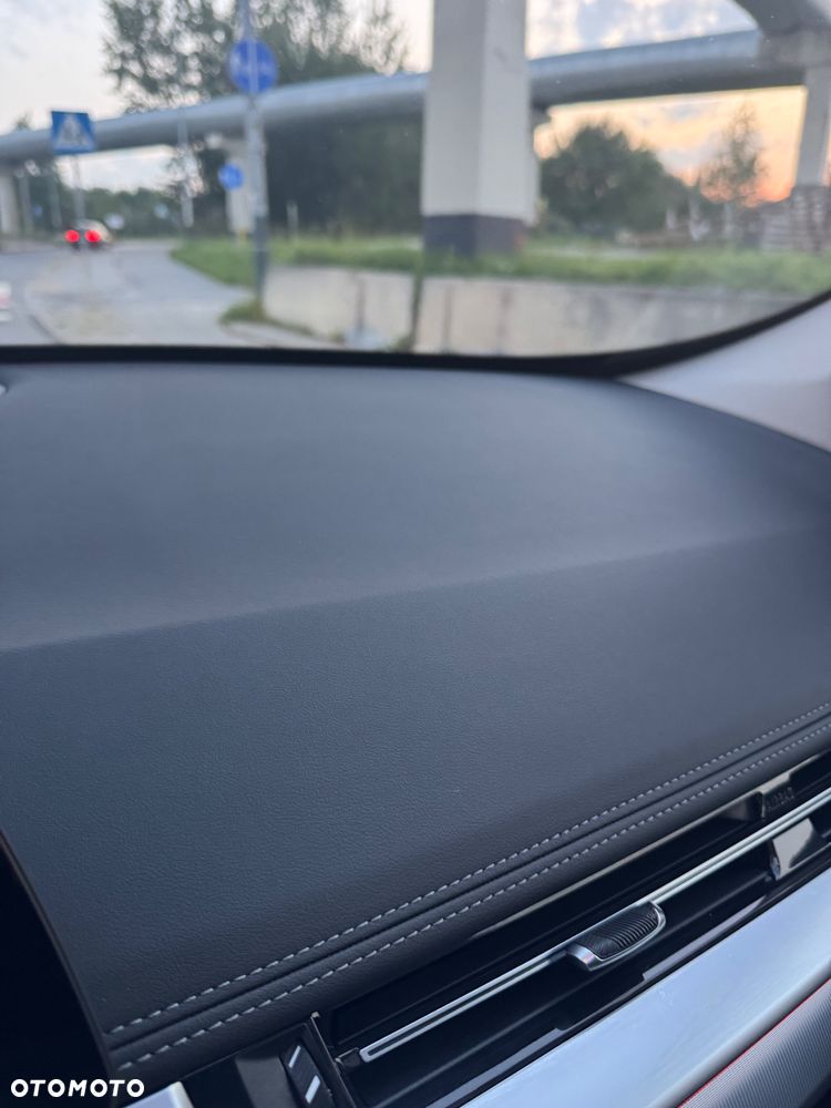 BMW X1 xDrive20d mHEV xLine sport - 27