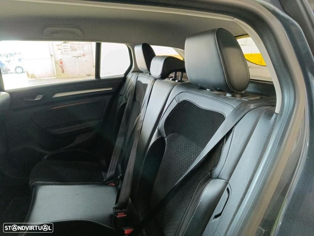 Renault Mégane 1.5 dCi Intens - 6