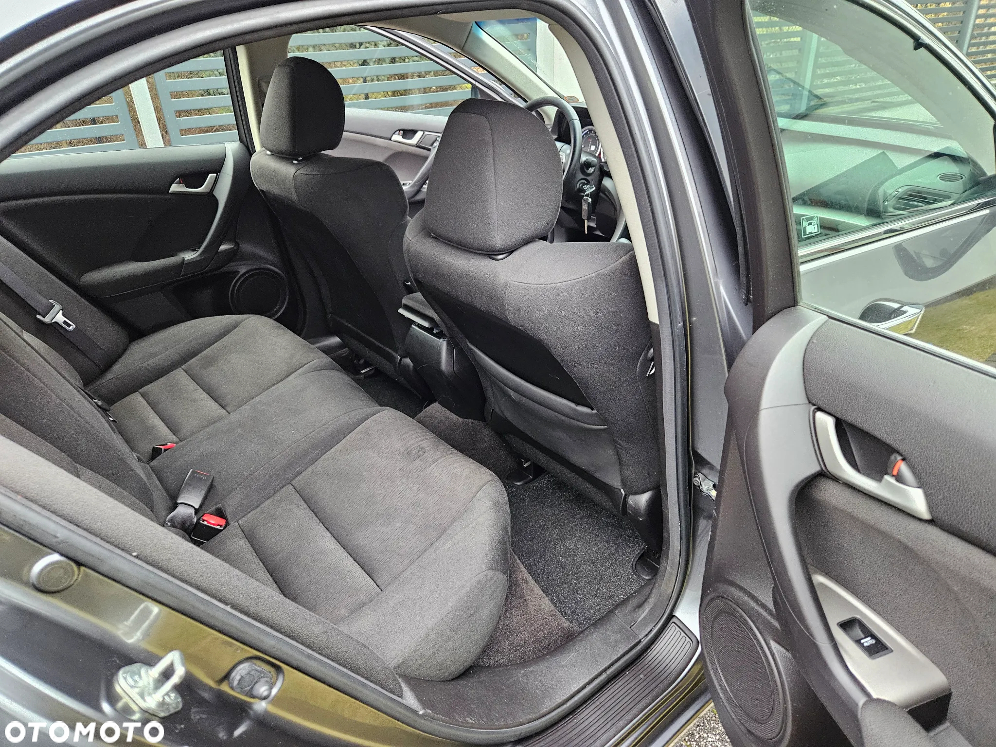 Honda Accord 2.0 Executive - 30