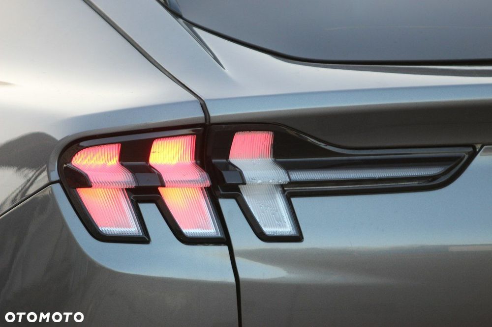 Ford Mustang Mach-E - 36