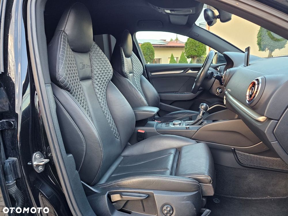 Audi A3 Sportback 2.0 TDI (clean diesel) quattro S tronic S line Sportpaket - 24