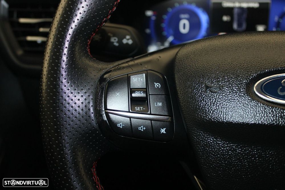 Ford Kuga 1.5 EcoBoost ST-Line - 12