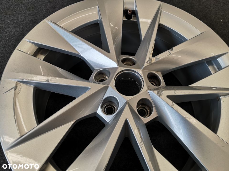 Alufelga Skoda Octavia III 17 cali 5x112  5E3601025E 1szt. - 2