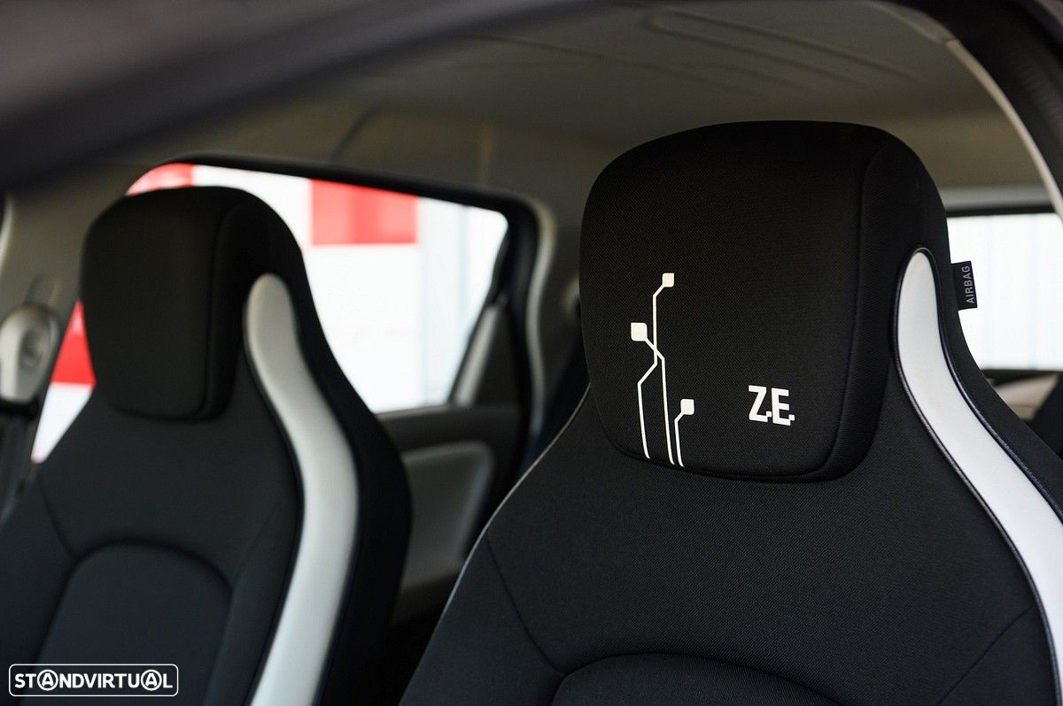 Renault Zoe (c/ Bateria) Life 40 - 24