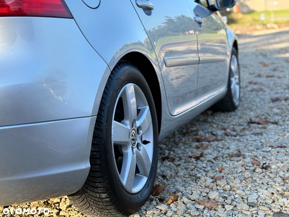 Volkswagen Golf - 13