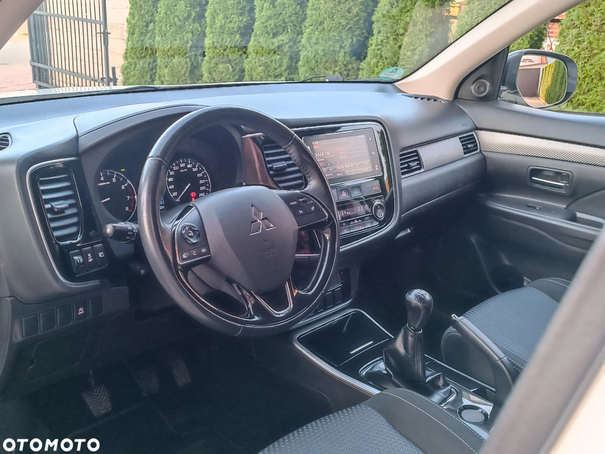 Mitsubishi Outlander 2.0 2WD Edition 100 - 12