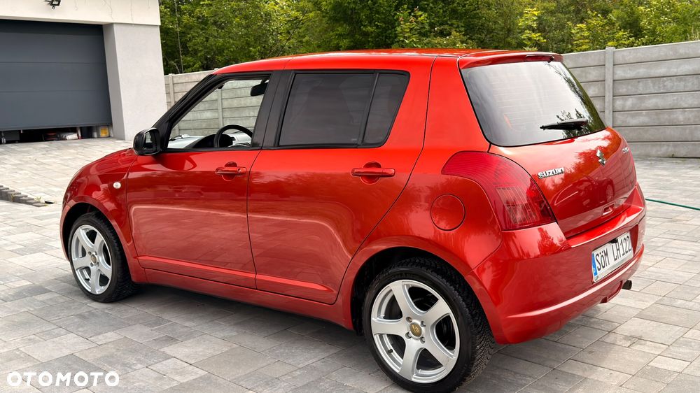 Suzuki Swift 1.3 Limited 25 - 9