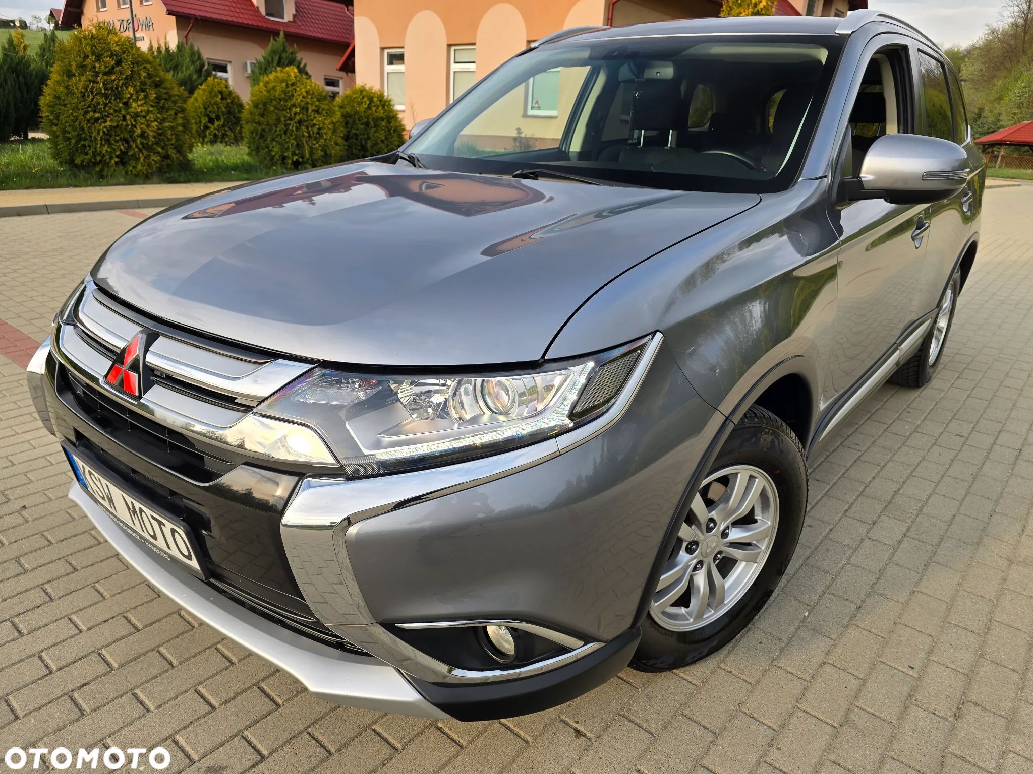 Mitsubishi Outlander 2.0 2WD Edition - 1