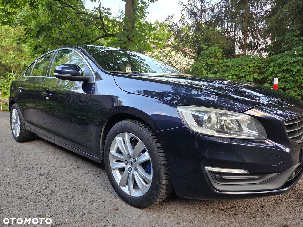 Volvo S60 D3 Drive-E Momentum - 28