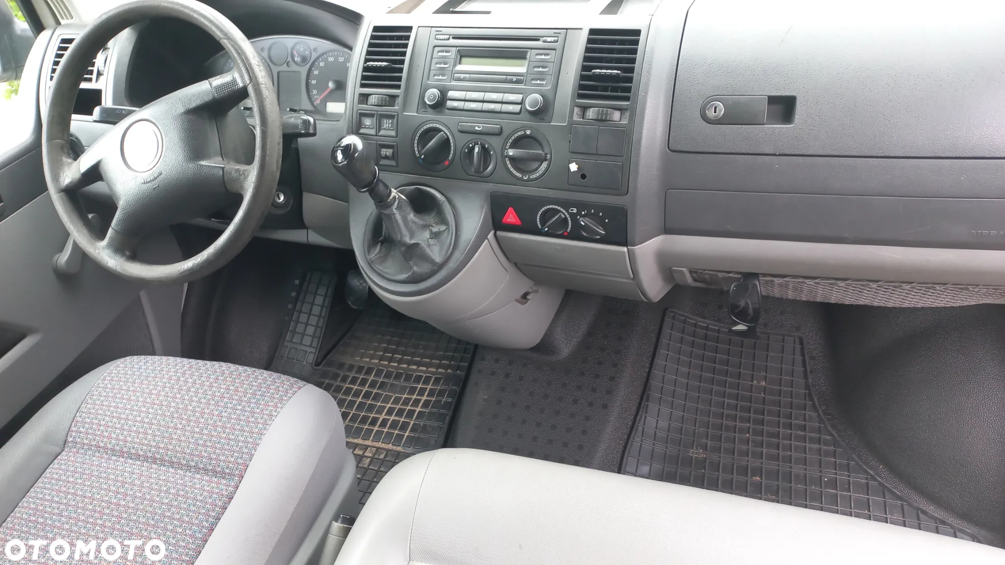 Volkswagen Transporter - 6