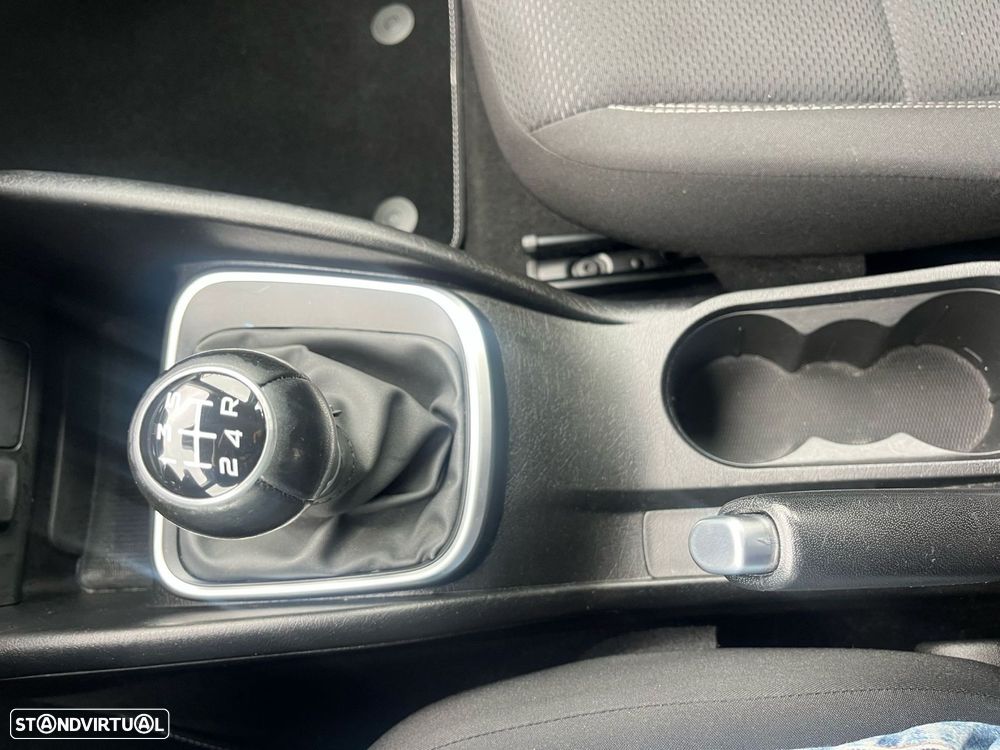 Fiat Tipo Station Wagon 1.3 M-Jet Lounge - 48