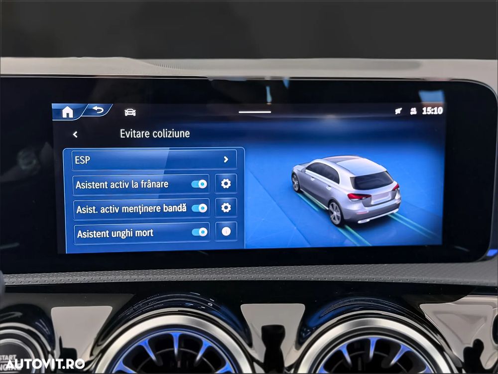 Mercedes-Benz A 180 7G-DCT Advanced AMG Line - 27