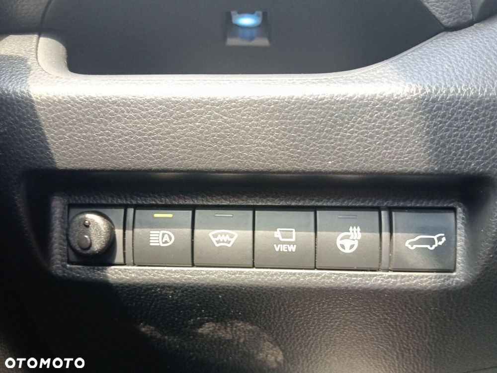 Toyota RAV4 2.5 Hybrid Executive 4x2 - 18