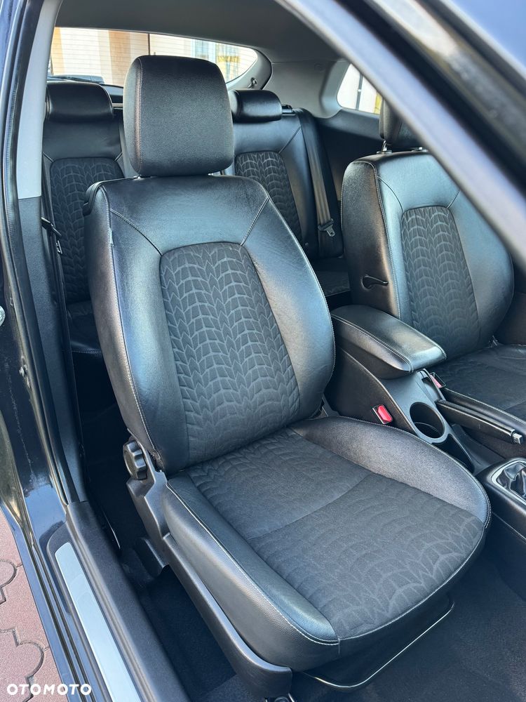 Kia ProCeed 1.6 CVVT LX - 17