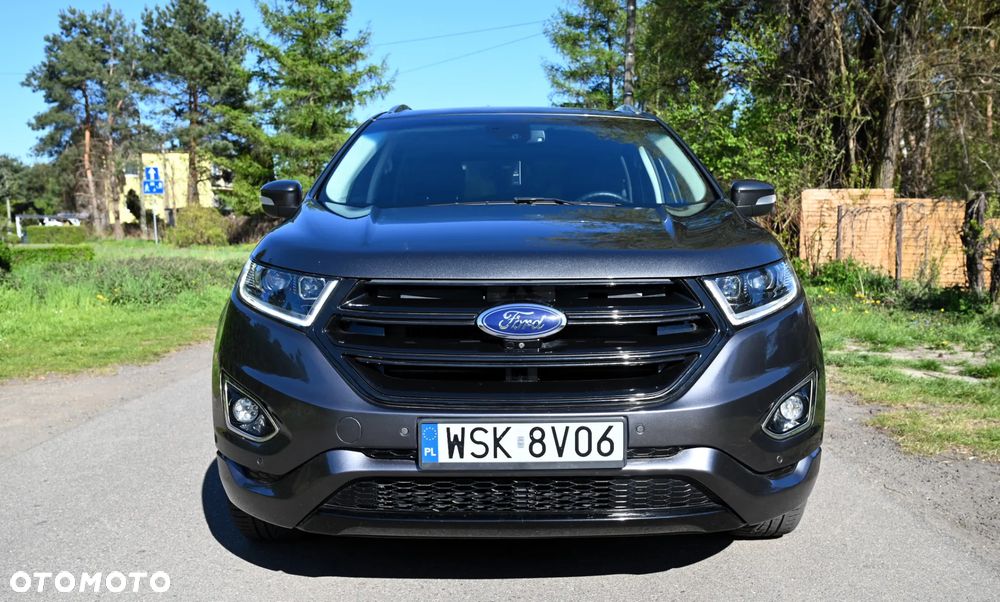 Ford Edge - 2