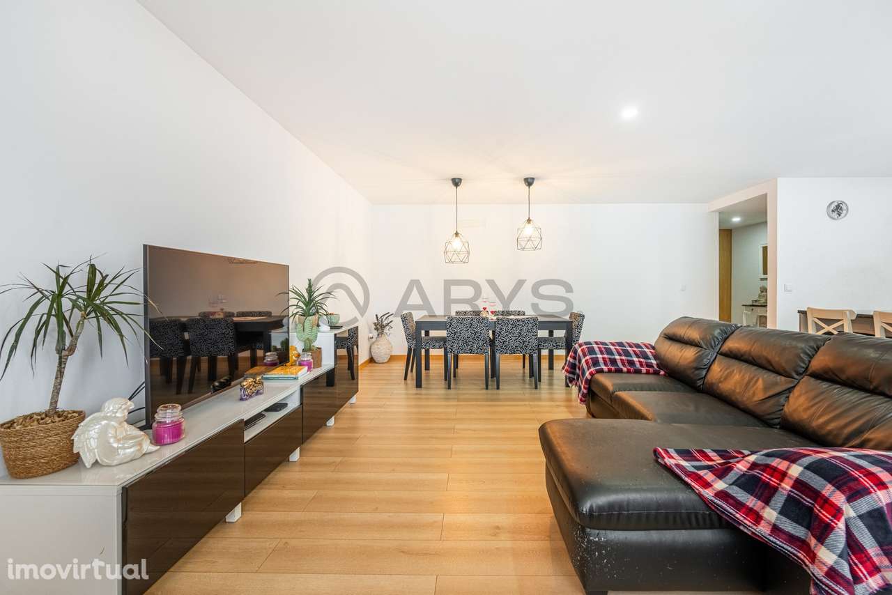 Apartamento T3 renovado - Grande imagem: 3/22