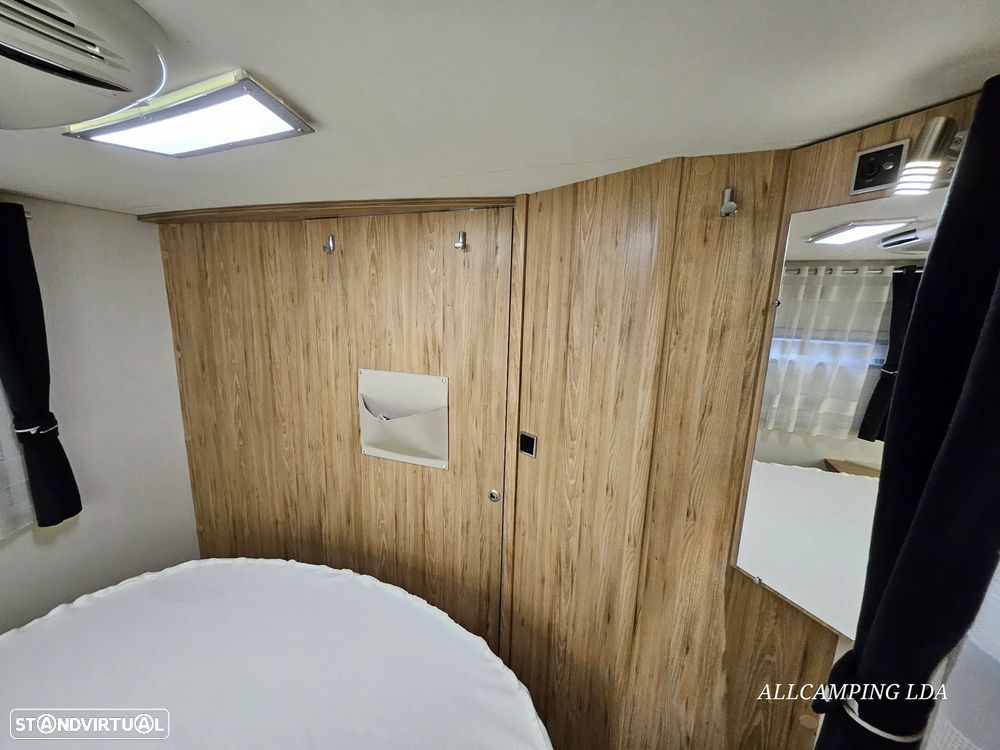 Bavaria Class I 740 CAMA CENTRAL/BASCULANTE - 30