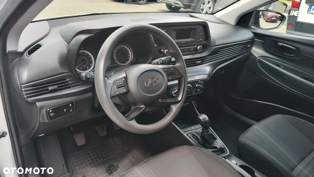 Hyundai i20 1.2 Pure - 9