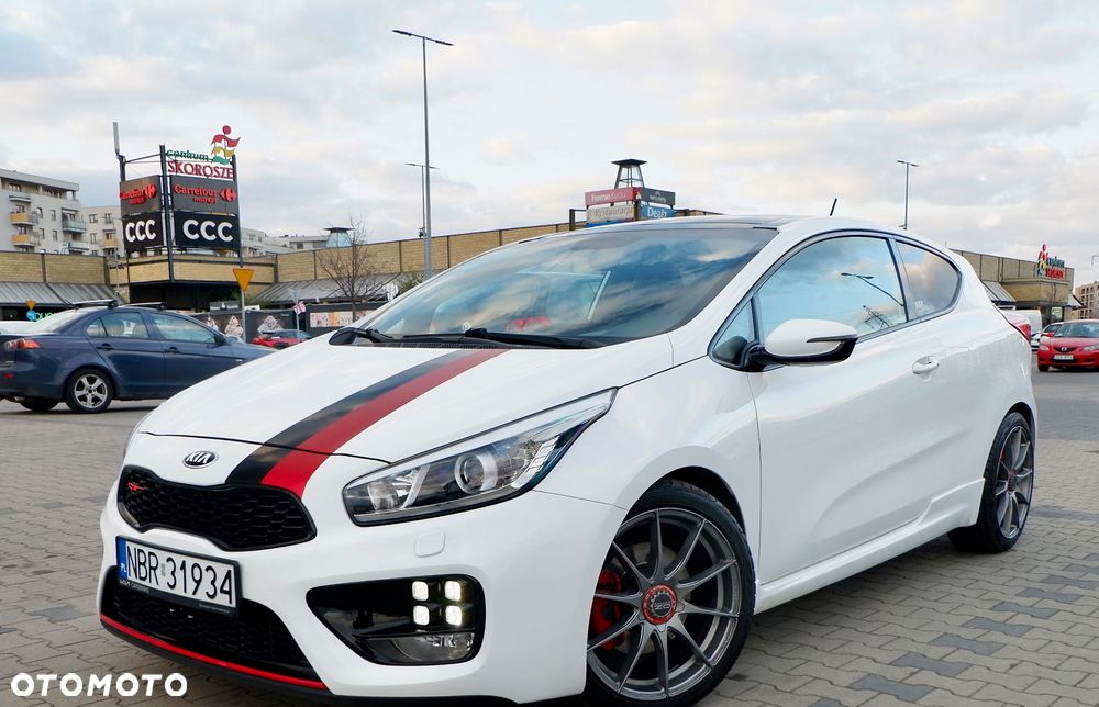 Kia ProCeed 1.6 T-GDI GT XL - 1