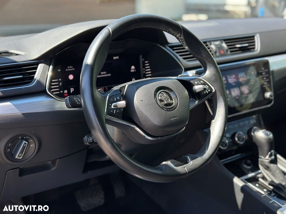 Skoda Superb 2.0 TDI DSG Ambition - 16
