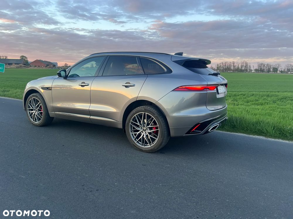 Jaguar F-Pace D300 AWD R-Dynamic HSE 90th Anniversary Edition - 4