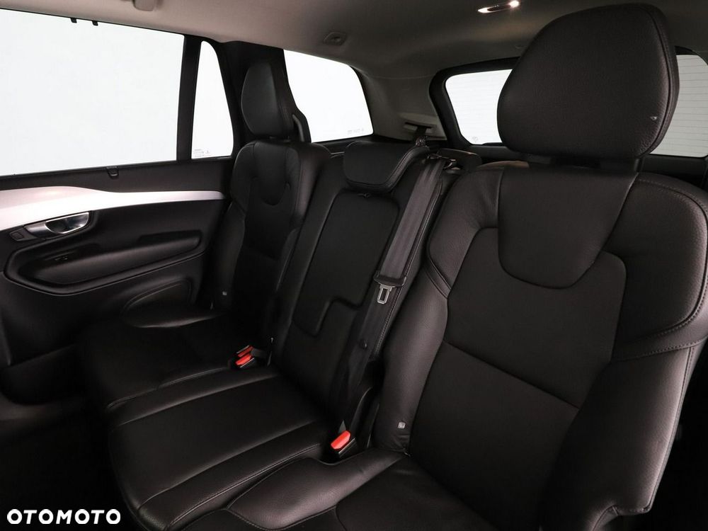 Volvo XC 90 B5 D AWD Momentum 7os - 18