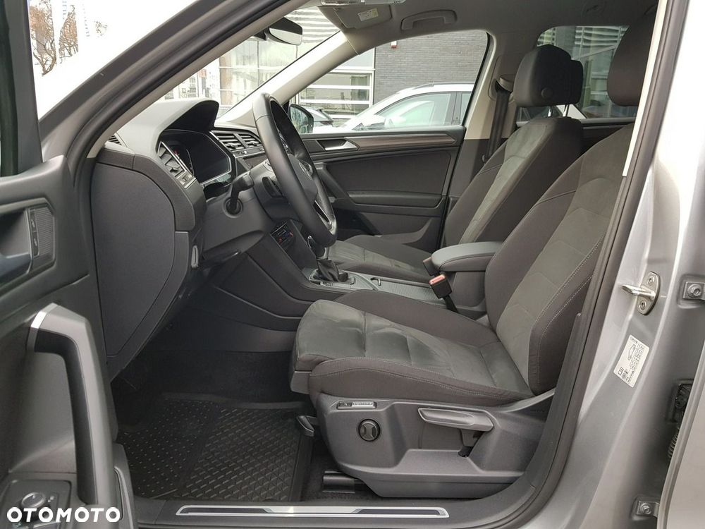 Volkswagen Tiguan Allspace 2.0 TDI Elegance DSG - 9