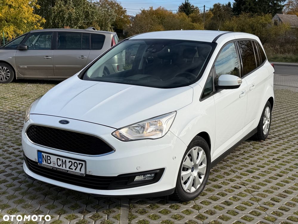 Ford Grand C-MAX - 10