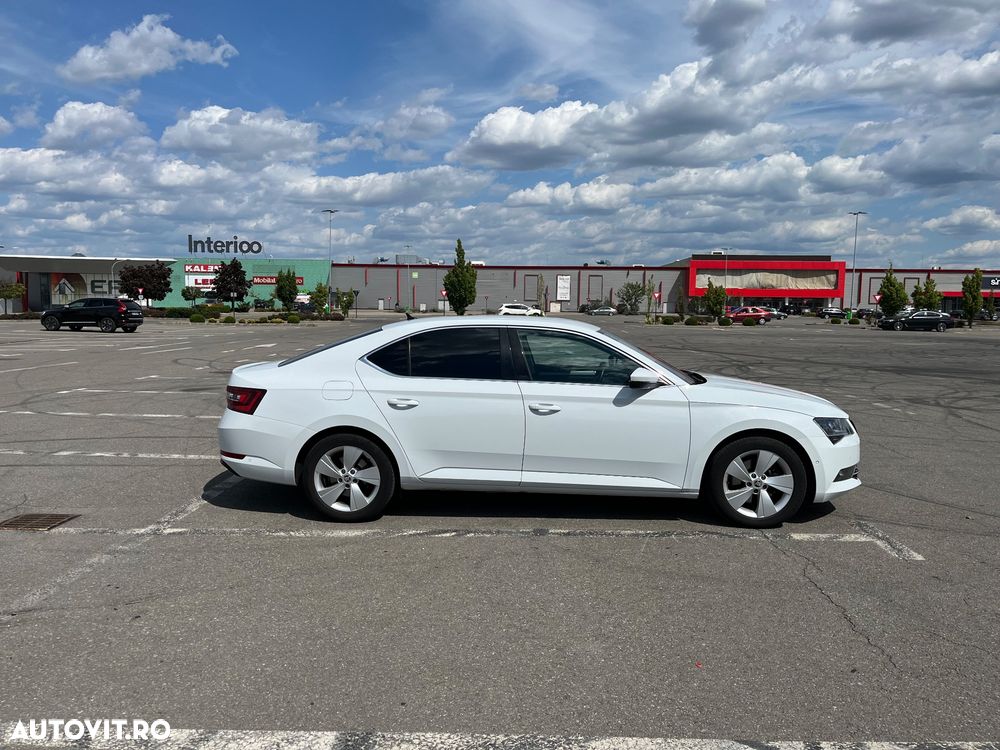 Skoda Superb 1.4 TSI ACT Ambition - 13