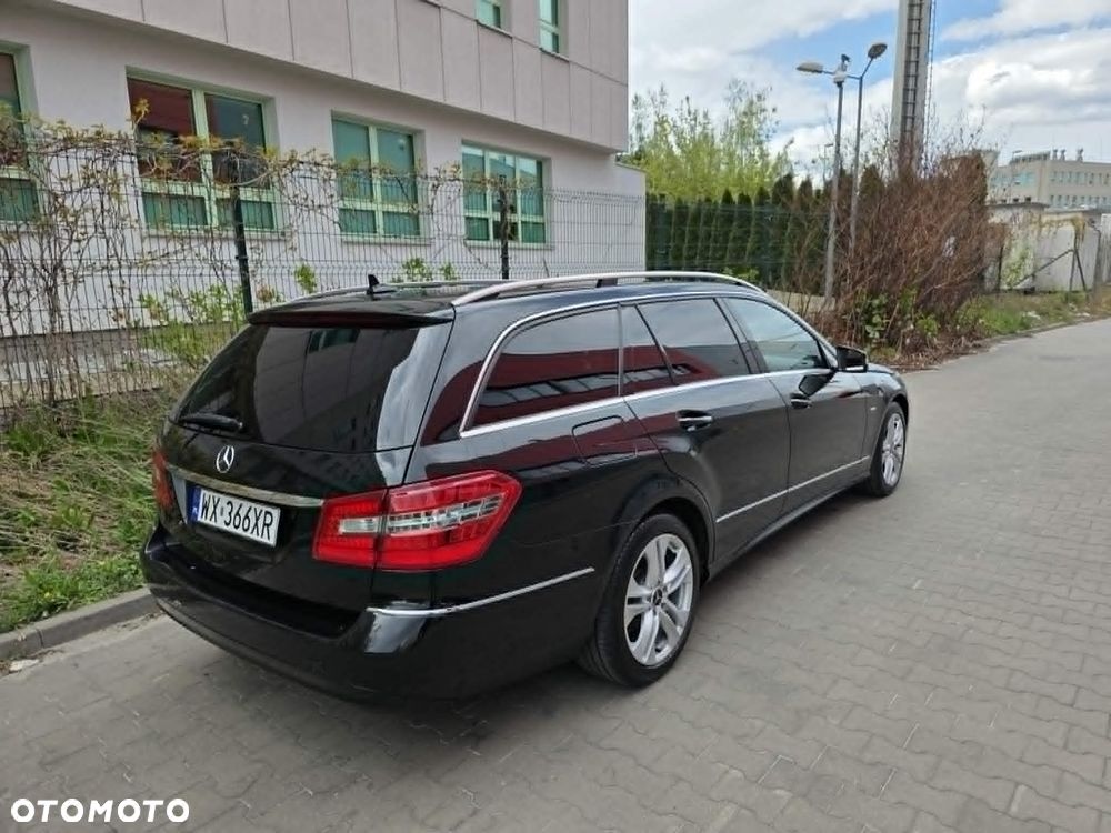 Mercedes-Benz Klasa E 250 BlueTEC Avantgarde - 3