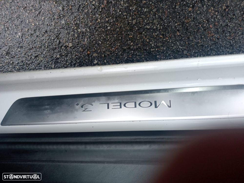 Tesla Model 3 Standard Range Plus RWD - 8