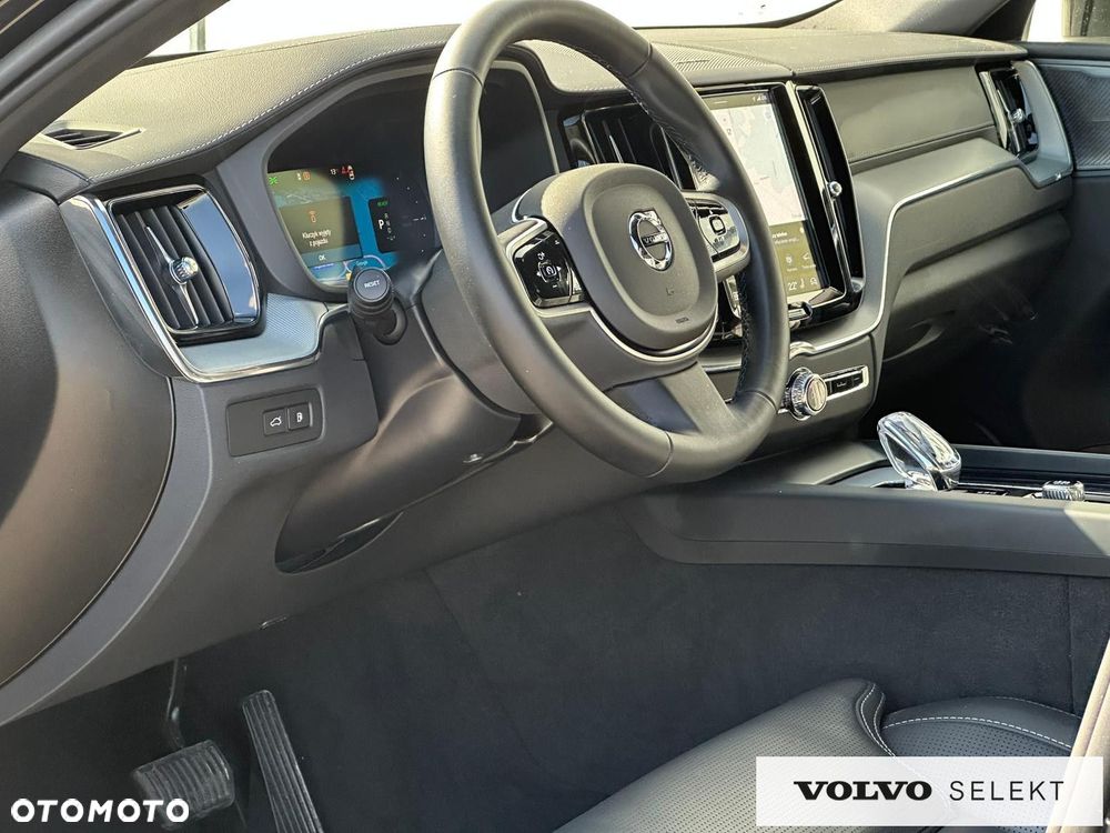 Volvo XC 60 - 25