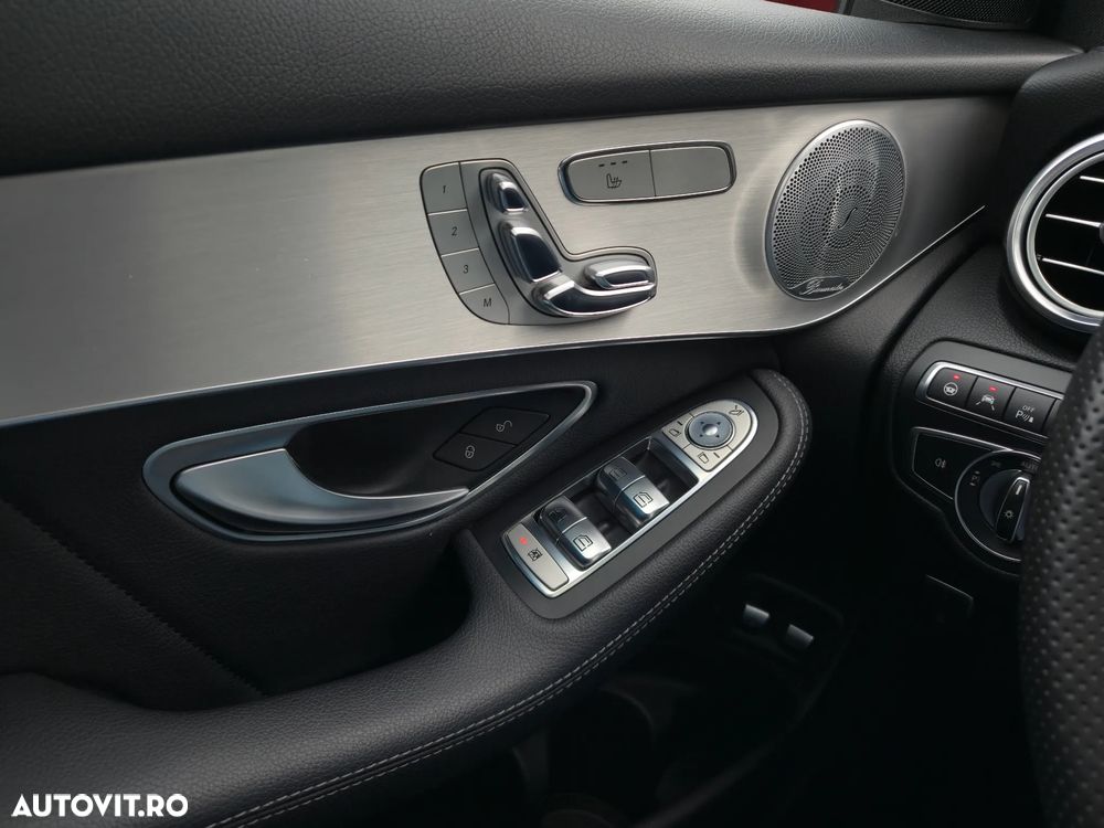 Mercedes-Benz GLC Coupe 250 4Matic 9G-TRONIC AMG Line - 8